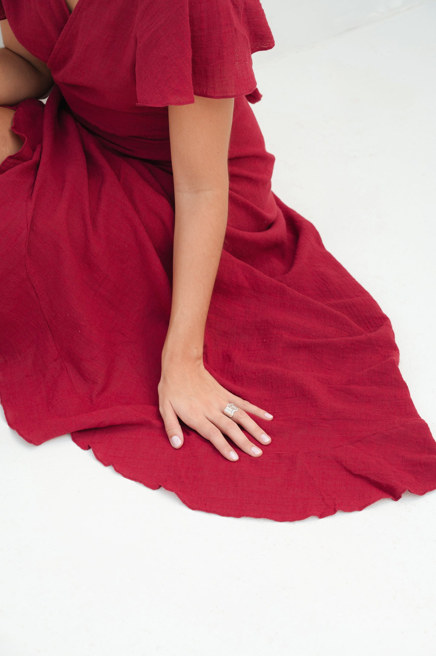 Vestido Yoni Vinho + Perfume Botânico | Pré-lançamento